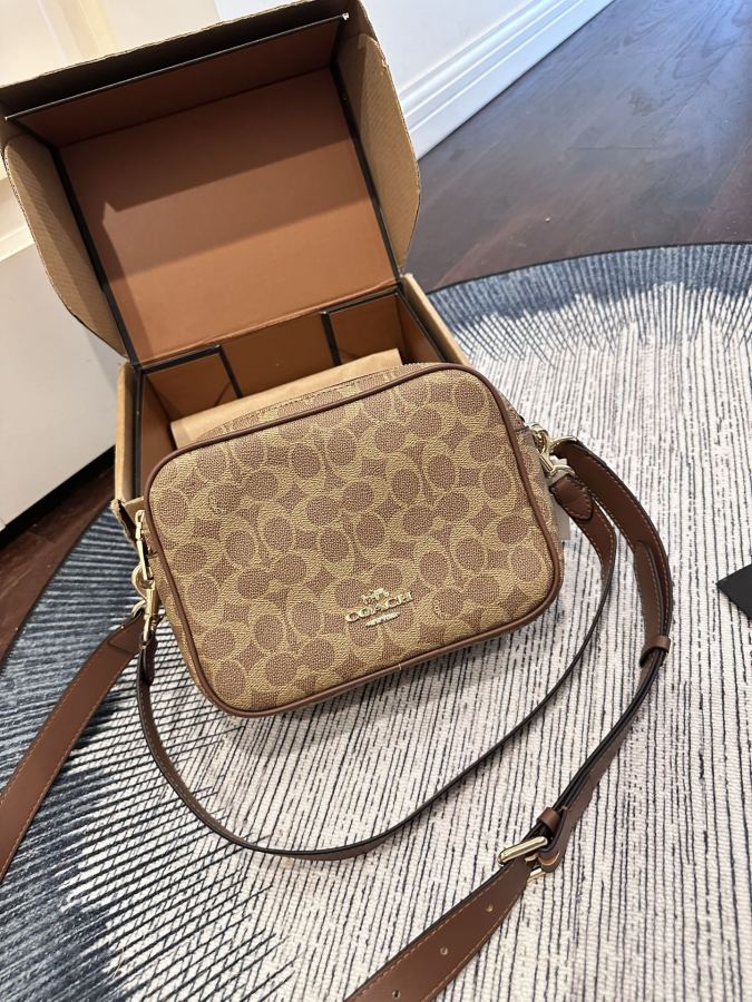 1:1 Replica COACH bag Gift box packaging size 22.cm — AAA Quality Replica — photo 2