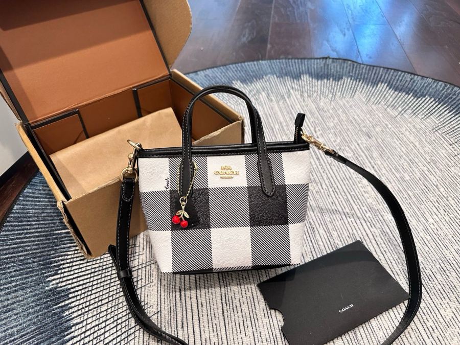 1:1 Replica COACH bag coach — 1:1 Replica — photo 5