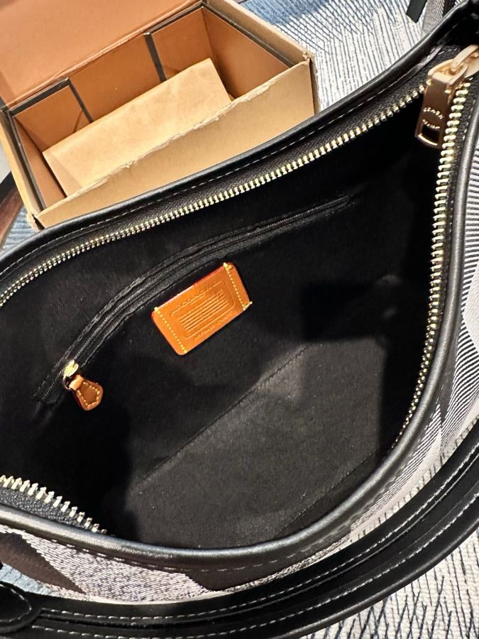 1:1 Replica COACH bag Folding gift box packaging — AAA Quality Replica — photo 9