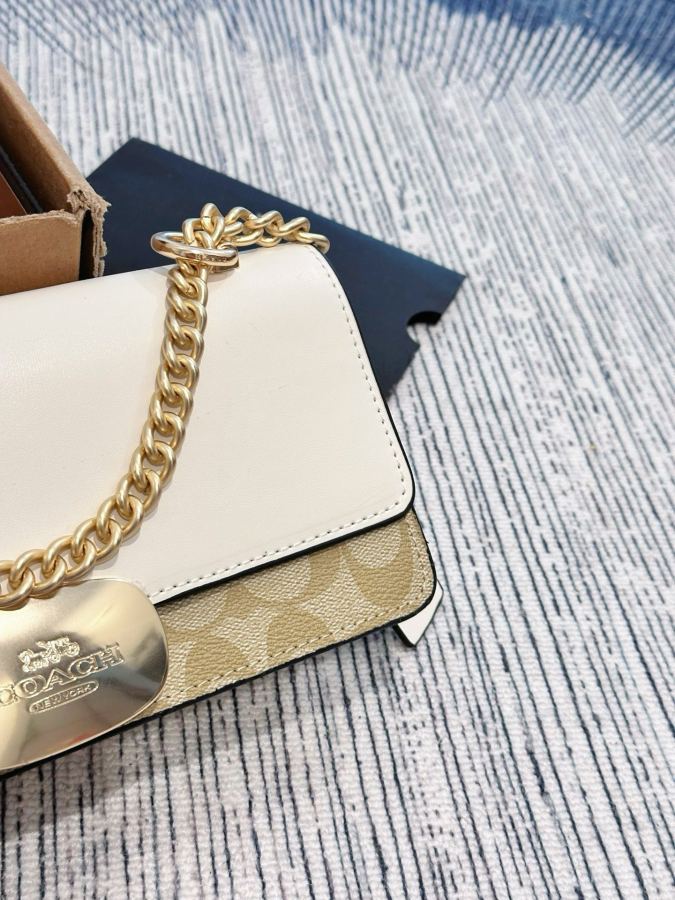 1:1 Replica COACH bag — 1:1 Replica — photo 4