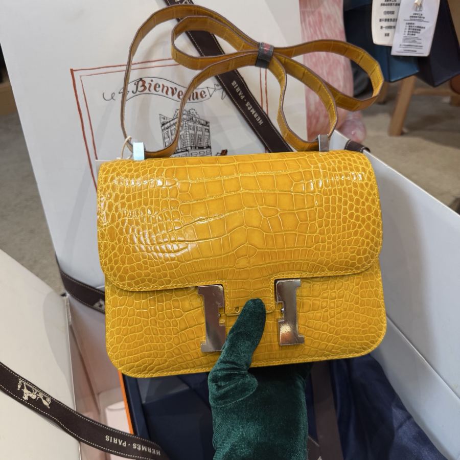 1:1 Replica Hermes bag Stewardess 24cm collection — Premium Replica — photo 8