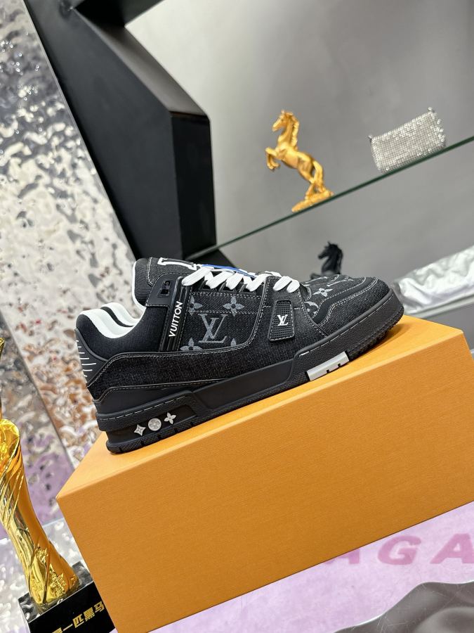 1:1 Replica Louis Vuitton shoe Louis Vuitton trainer — AAA Quality Replica — photo 3