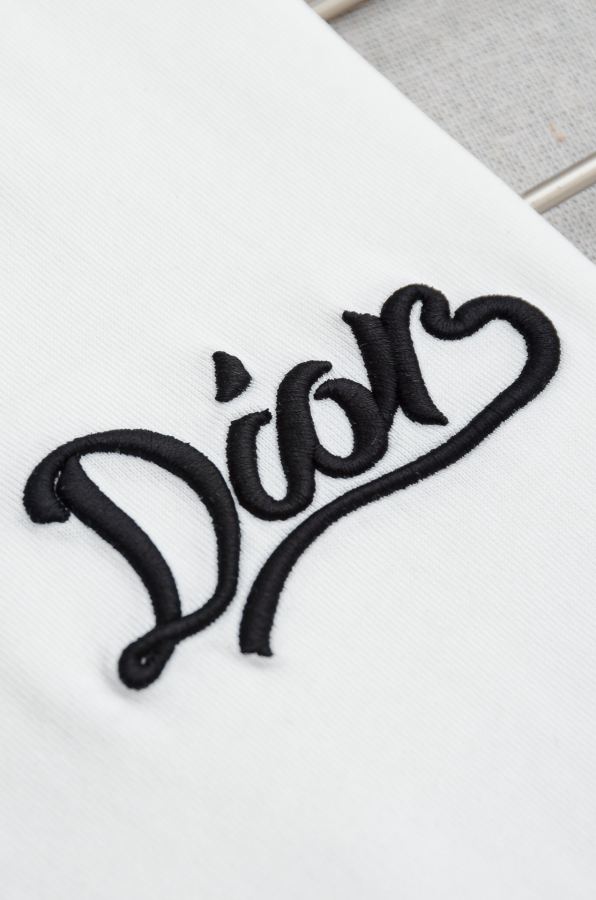 1:1 Replica Dior men Dior 2026 SS T # — AAA Quality Replica — photo 3