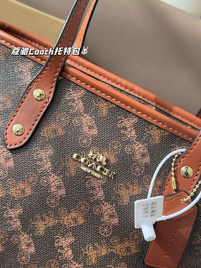 1:1 Replica COACH bag Comes with box with pendant — 1:1 Replica — photo 7
