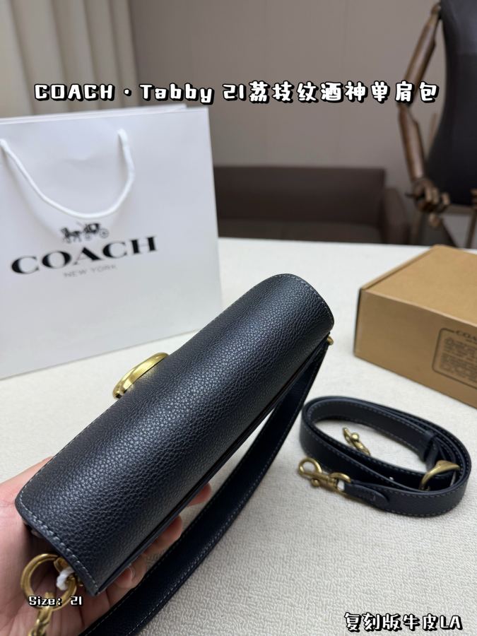 1:1 Replica COACH bag replica — photo 4