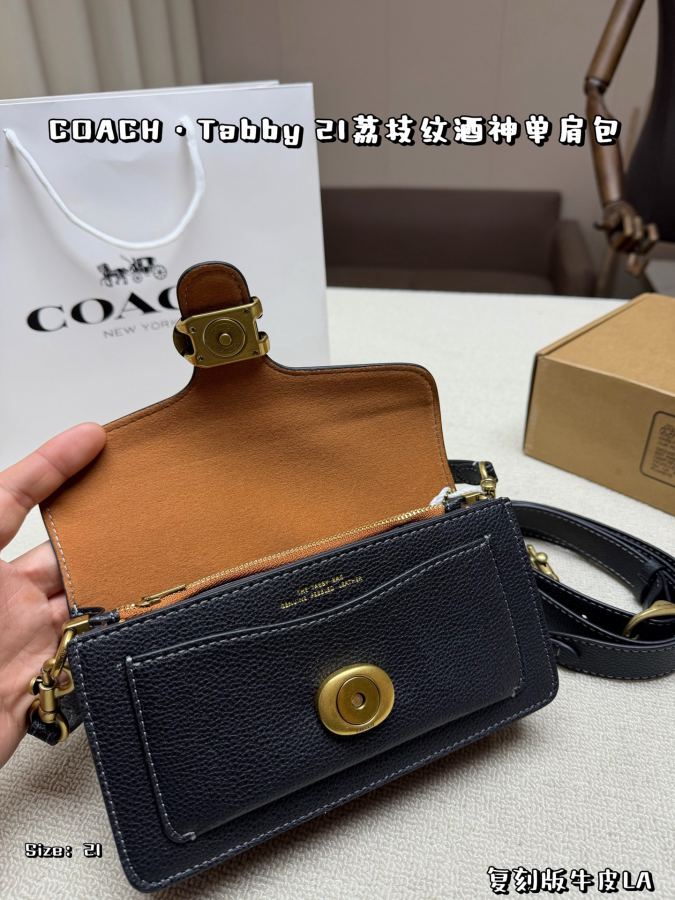 1:1 Replica COACH bag replica — photo 8