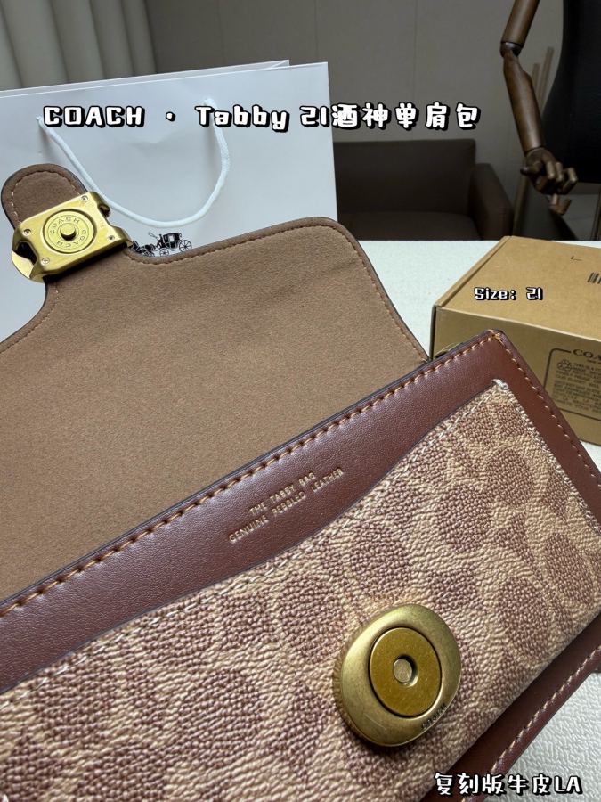 1:1 Replica COACH bag replica — photo 8