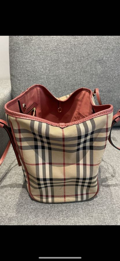 1:1 Replica Burberry bag pink — AAA Quality Replica — photo 3