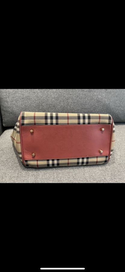 1:1 Replica Burberry bag pink — AAA Quality Replica — photo 4