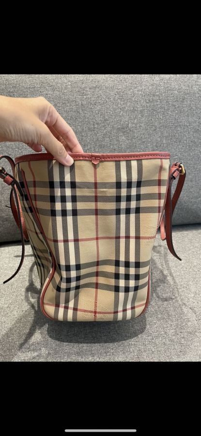 1:1 Replica Burberry bag pink — AAA Quality Replica — photo 5