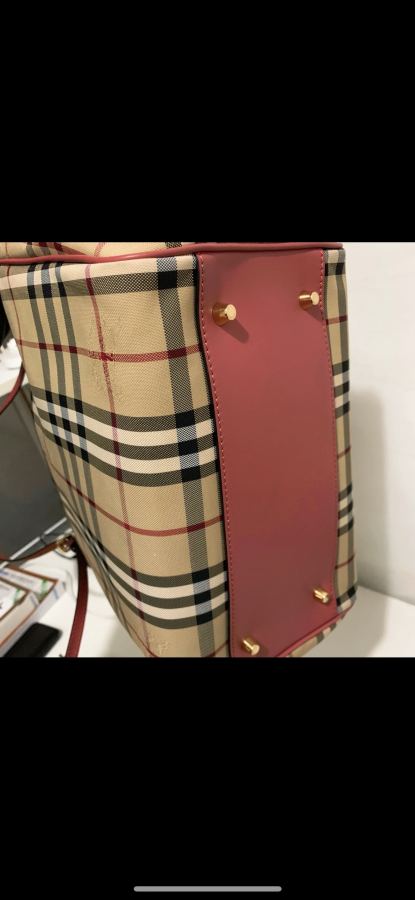 1:1 Replica Burberry bag pink — AAA Quality Replica — photo 9