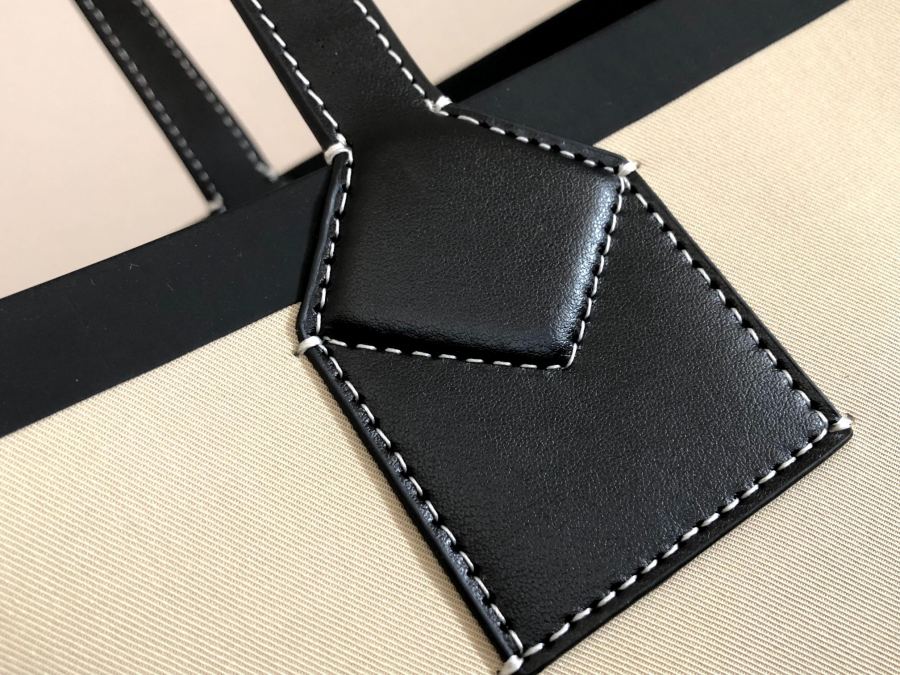 1:1 Replica Burberry bag + logo 13 — 1:1 Replica — photo 3