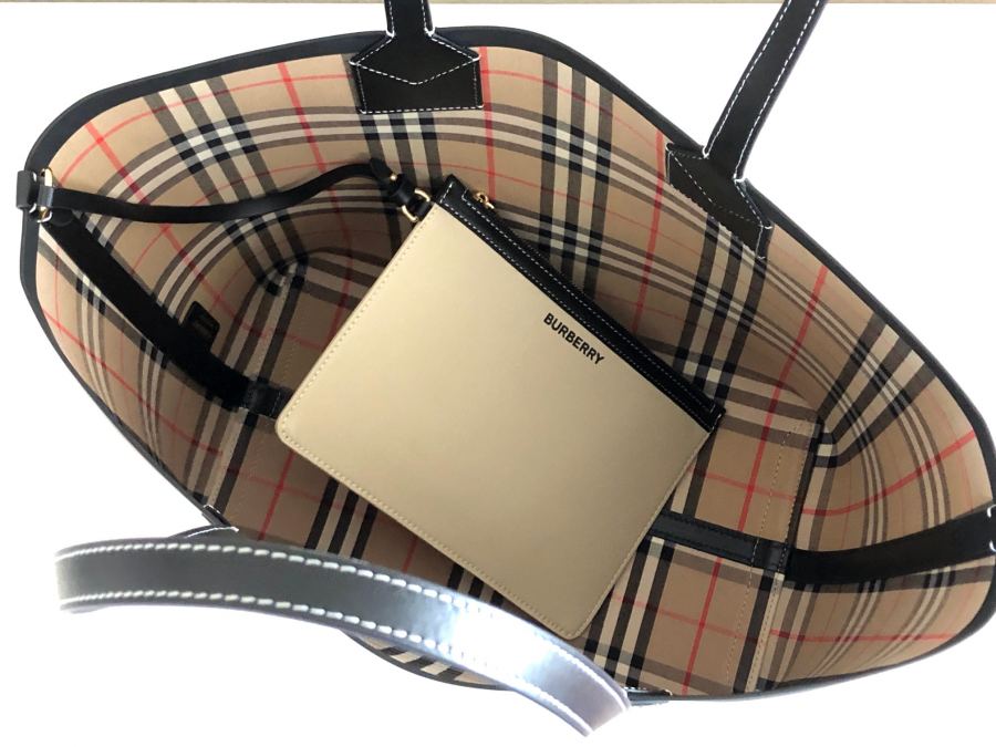 1:1 Replica Burberry bag + logo 13 — 1:1 Replica — photo 7