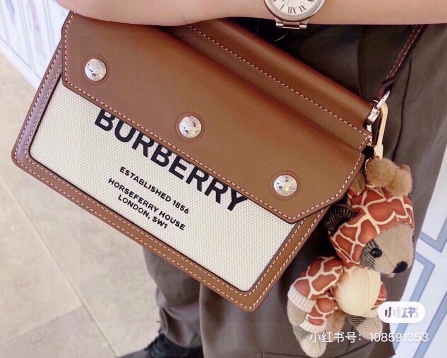 1:1 Replica Burberry bag Little cute — AAA Quality Replica — photo 3