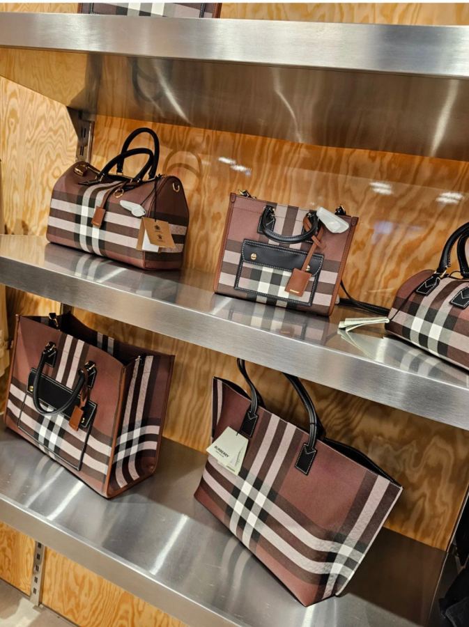 1:1 Replica Burberry bag Freya — 1:1 Replica — photo 4