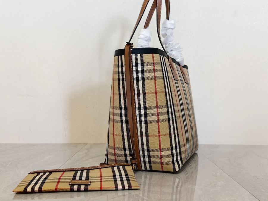 1:1 Replica Burberry bag B Burb — AAA Quality Replica — photo 2