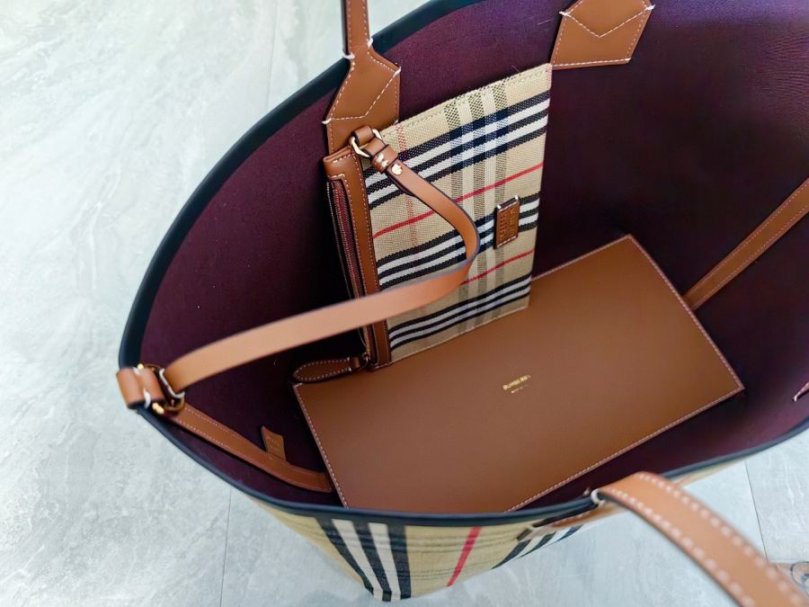 1:1 Replica Burberry bag B Burb — AAA Quality Replica — photo 7
