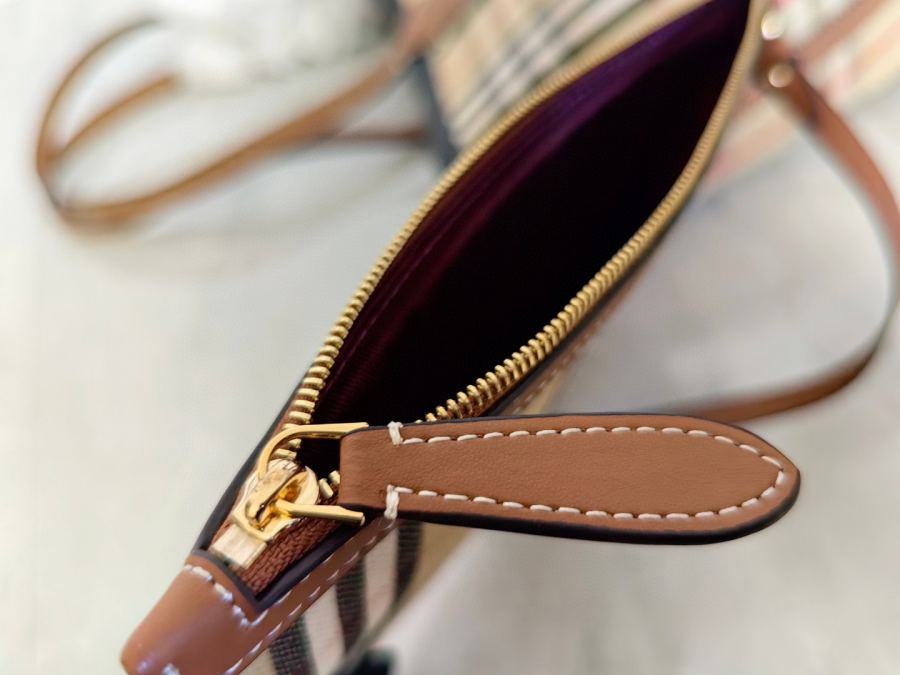 1:1 Replica Burberry bag B Burb — AAA Quality Replica — photo 8