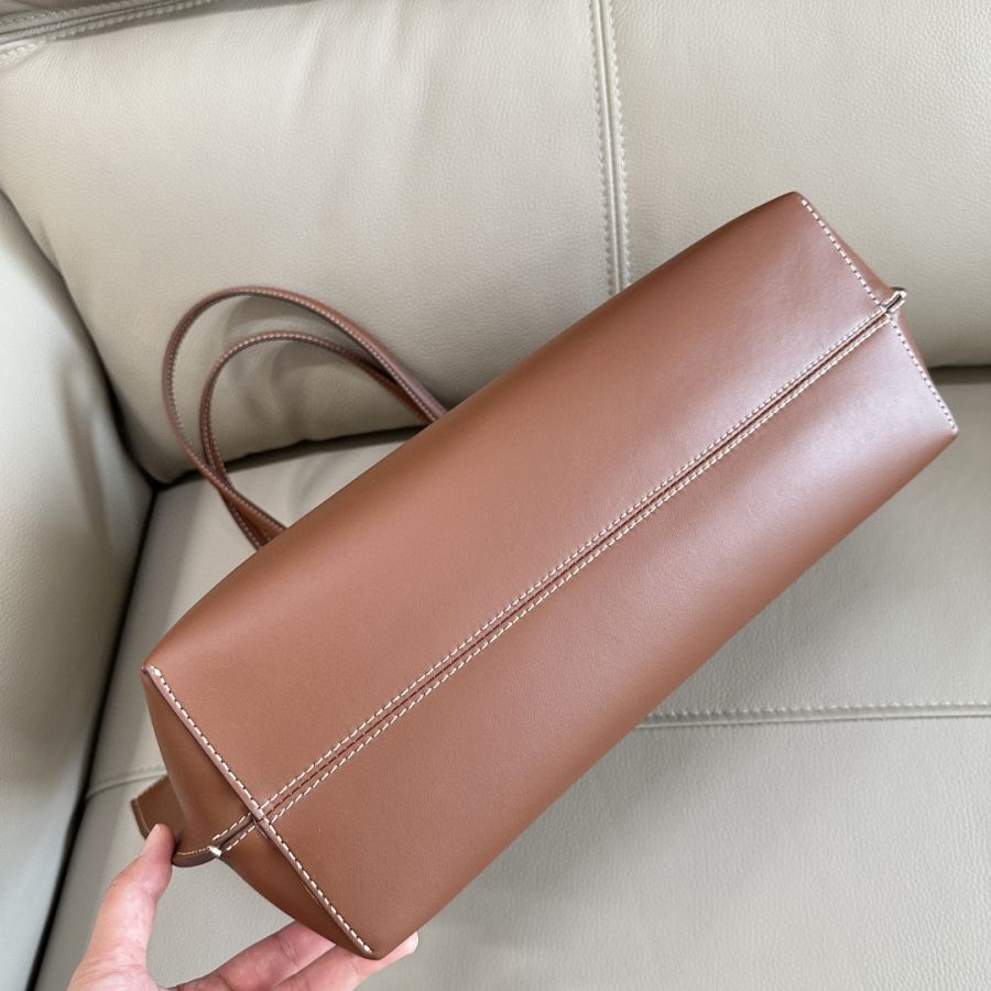 1:1 Replica Burberry bag B Thomas Burberry — 1:1 Replica — photo 5