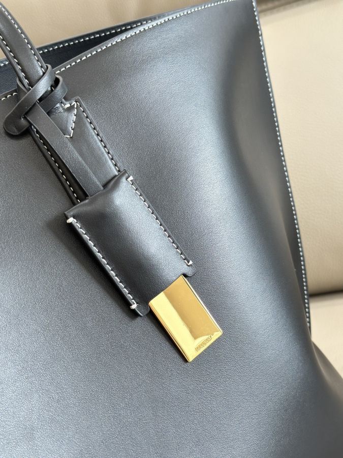 1:1 Replica Burberry bag B Thomas Burberry — 1:1 Replica — photo 5