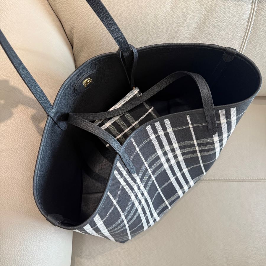 1:1 Replica Burberry bag B Bloomsbury — AAA Quality Replica — photo 8