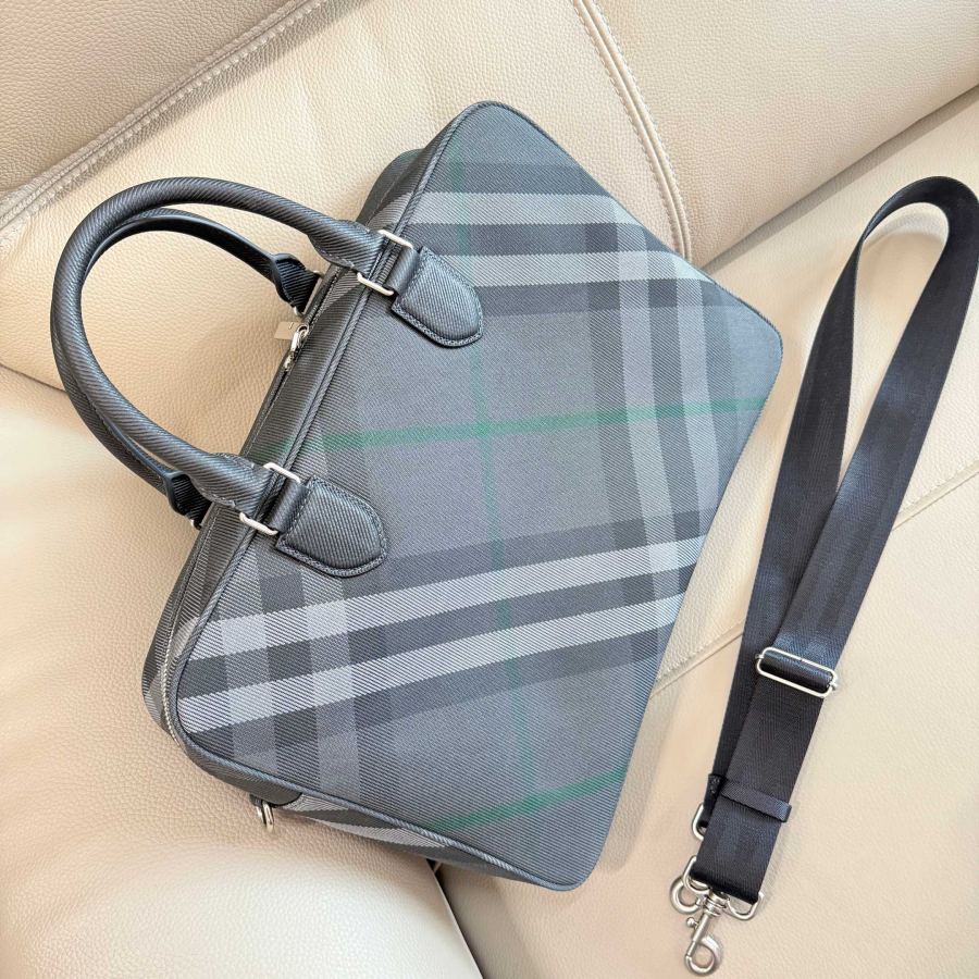 1:1 Replica Burberry bag more details — 1:1 Replica — photo 8