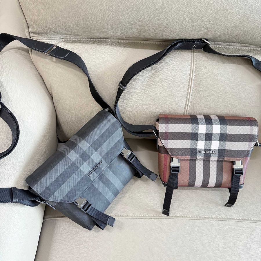 1:1 Replica Burberry bag 2 colors — 1:1 Replica — photo 3