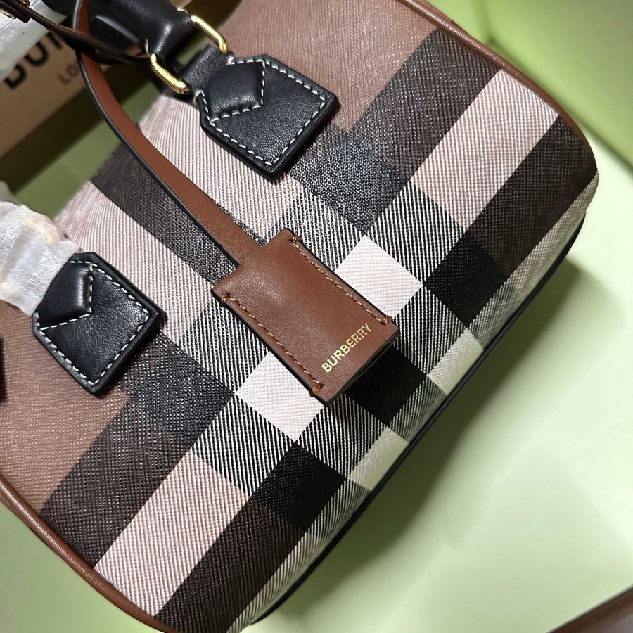 1:1 Replica Burberry bag Mini vintage d — AAA Quality Replica — photo 3