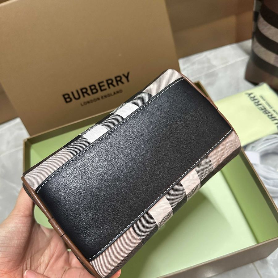 1:1 Replica Burberry bag Mini vintage d — AAA Quality Replica — photo 5