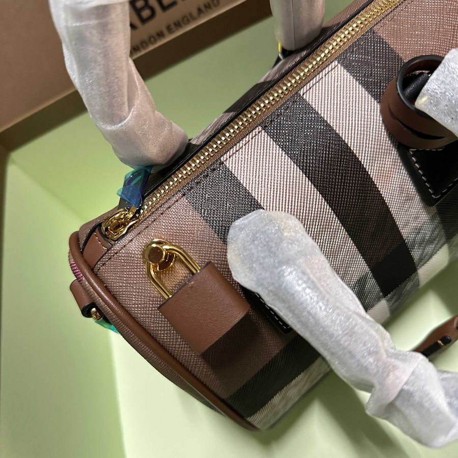 1:1 Replica Burberry bag Mini vintage d — AAA Quality Replica — photo 6