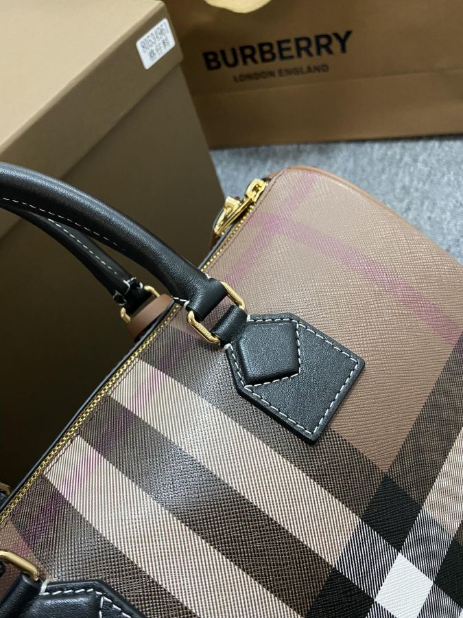 1:1 Replica Burberry bag bur — AAA Quality Replica — photo 6