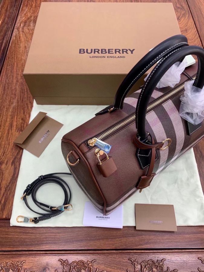 1:1 Replica Burberry bag genuine — AAA Quality Replica — photo 4