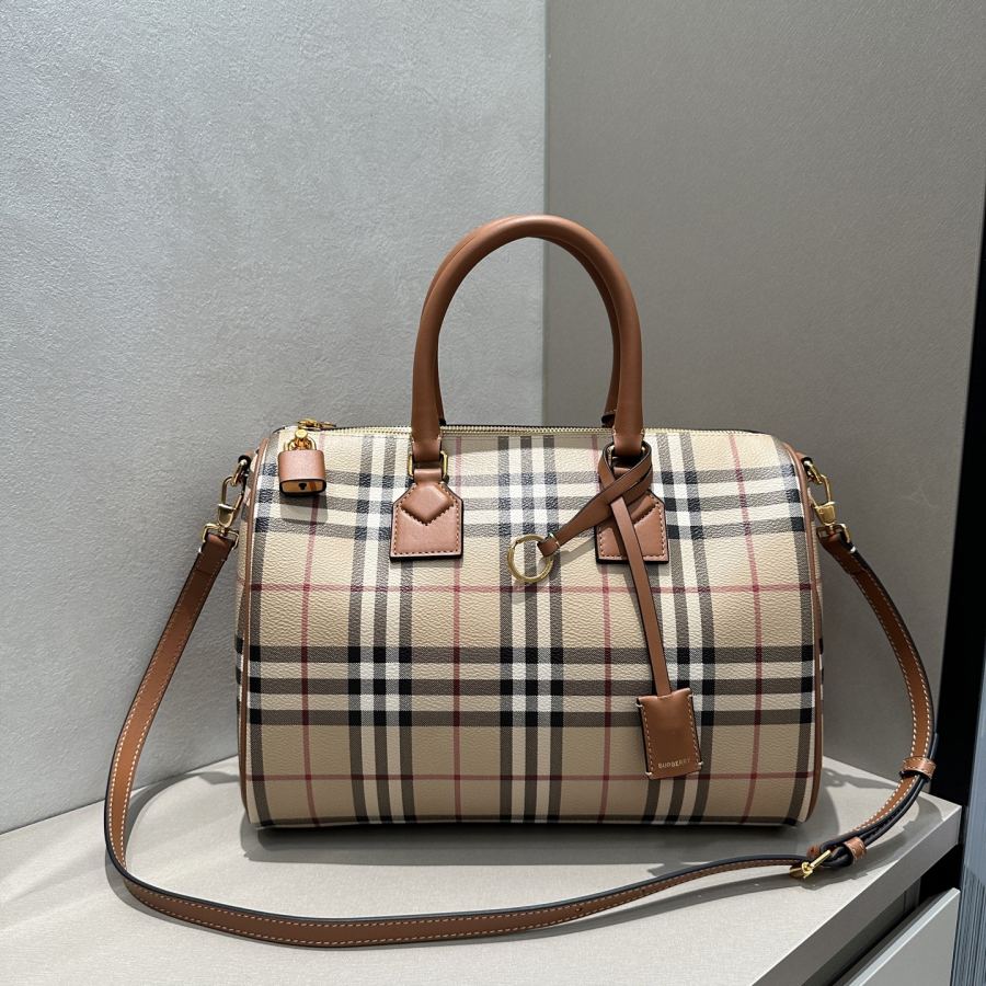 1:1 Replica Burberry bag Vintage — Premium Replica — photo 2