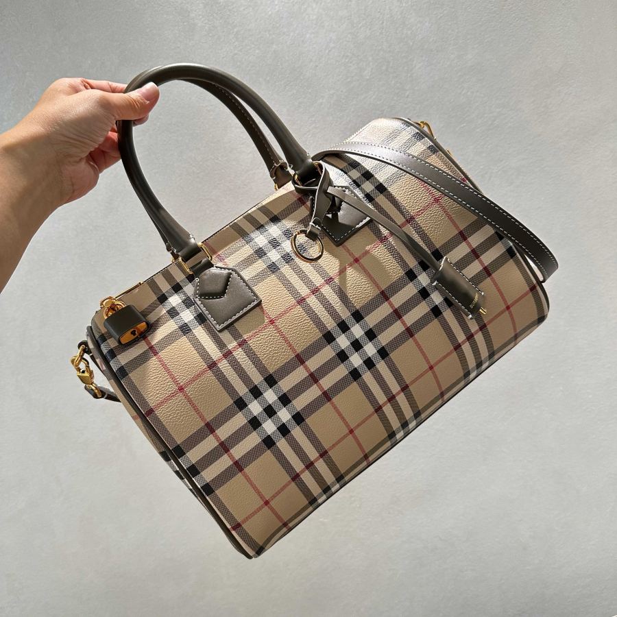 1:1 Replica Burberry bag Spot goods — AAA Quality Replica — photo 2