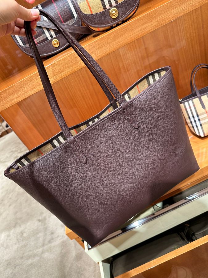 1:1 Replica Burberry bag Counter purchase version real shot purchase development — 1:1 Replica — photo 2