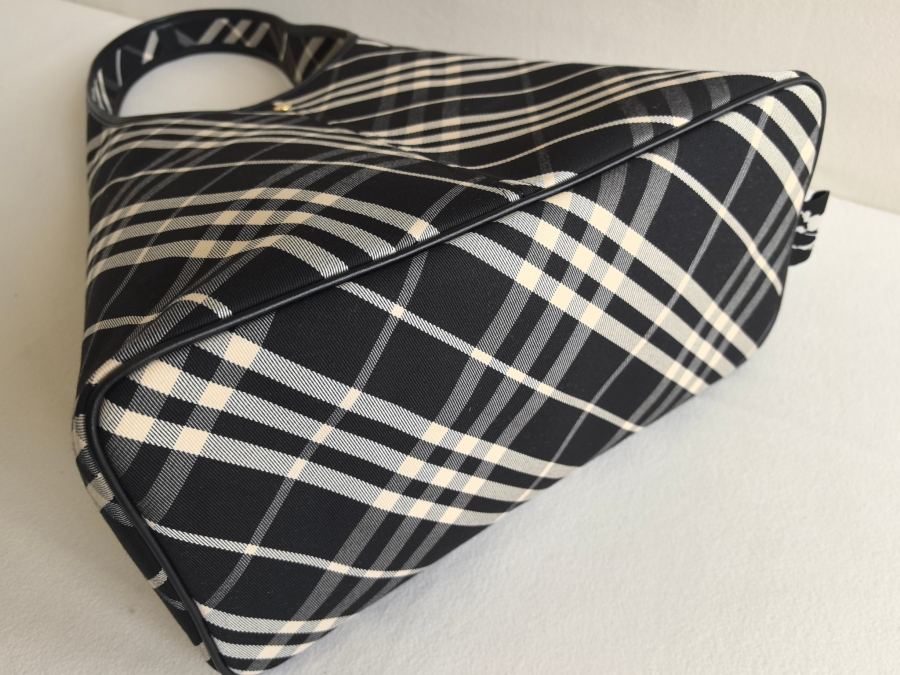 1:1 Replica Burberry bag Black — 1:1 Replica — photo 5