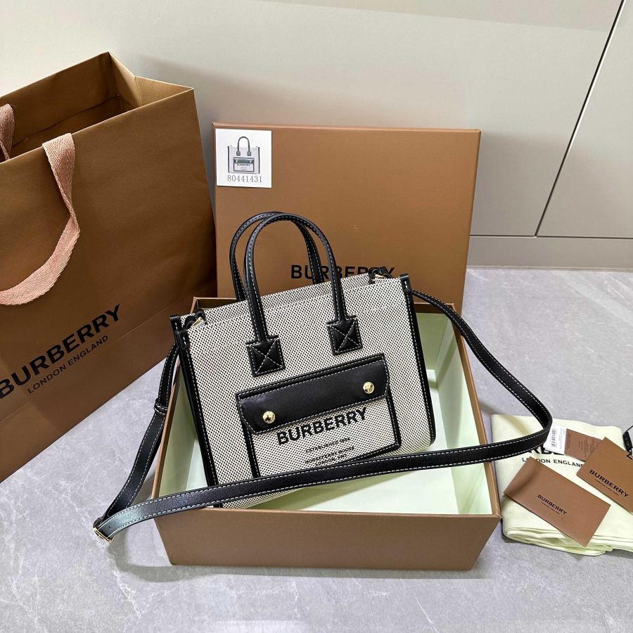 1:1 Replica Burberry bag Picture packaging — AAA Quality Replica — photo 2
