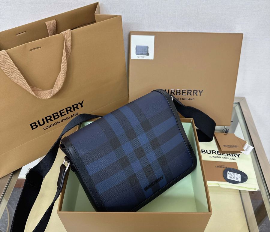 1:1 Replica Burberry bag Untitled — 1:1 Replica — photo 2