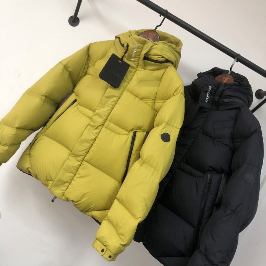 1:1 Replica Moncler down jacket Mon*cler 2025 90 — AAA Quality Replica — photo 2