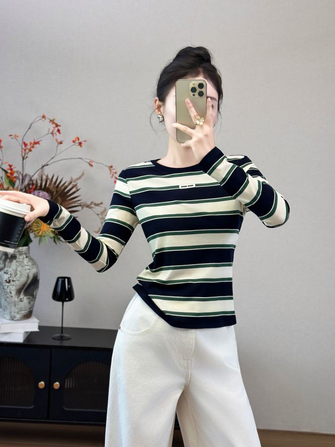 1:1 Replica Miumiu Women — Premium Replica — photo 2