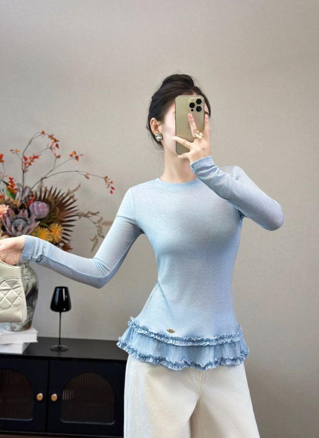 1:1 Replica Miumiu Women — Premium Replica — photo 3