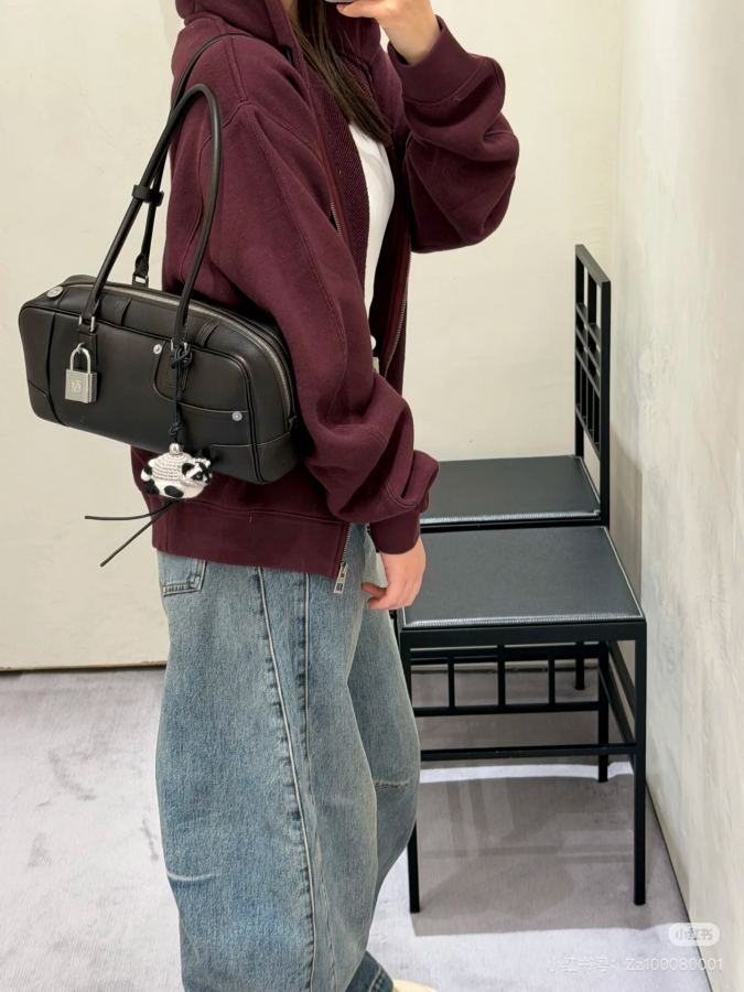 1:1 Replica LOEWE Women loewe — Premium Replica — photo 8