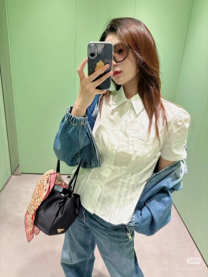 1:1 Replica Prada Women 𝗣𝗿𝗮𝗱*26new + — Premium Replica — photo 4