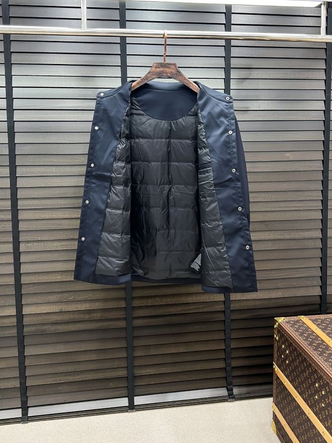 1:1 Replica Prada down jacket D-63 Prada 25 — AAA Quality Replica — photo 8