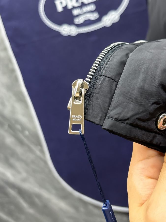 1:1 Replica Prada down jacket D C-49 Prada 25 Men's — Premium Replica — photo 6