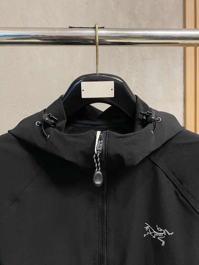 1:1 Replica ARC'TERYX men New Arrival — AAA Quality Replica — photo 3