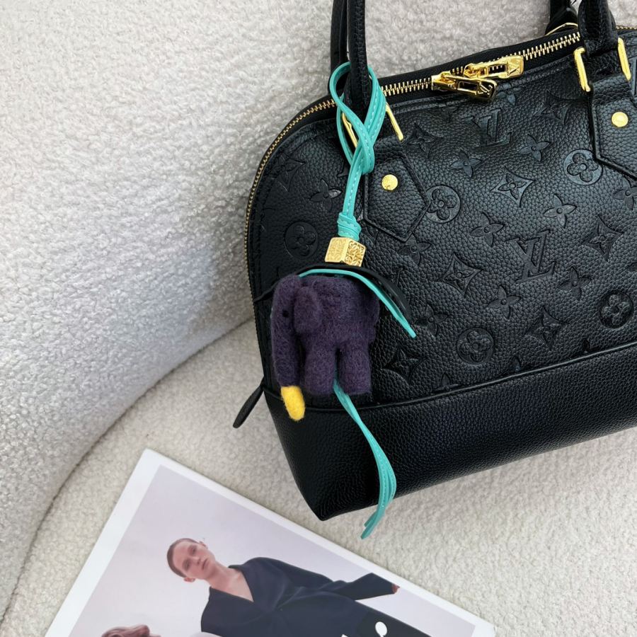 1:1 Replica LOEWE bag Brand new! — Premium Replica — photo 4