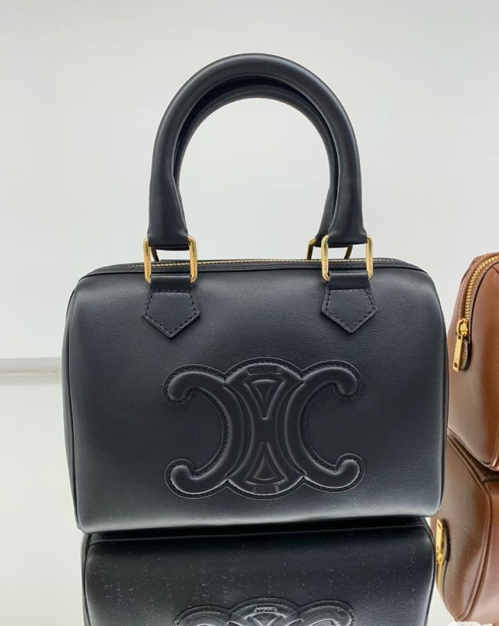 1:1 Replica Celine bag Black — Premium Replica — photo 5
