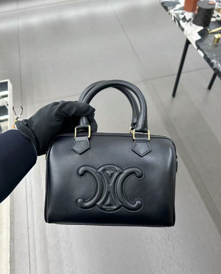 1:1 Replica Celine bag Black — Premium Replica — photo 3