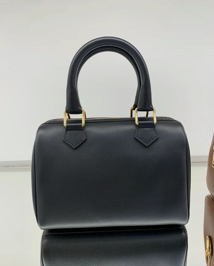 1:1 Replica Celine bag Black — Premium Replica — photo 7